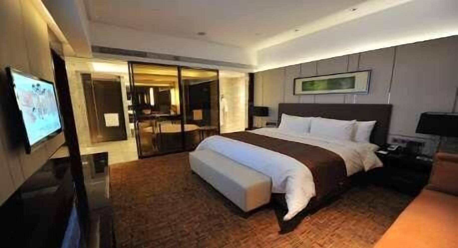 Wyndam Xuzhou East Hotel Buitenkant foto