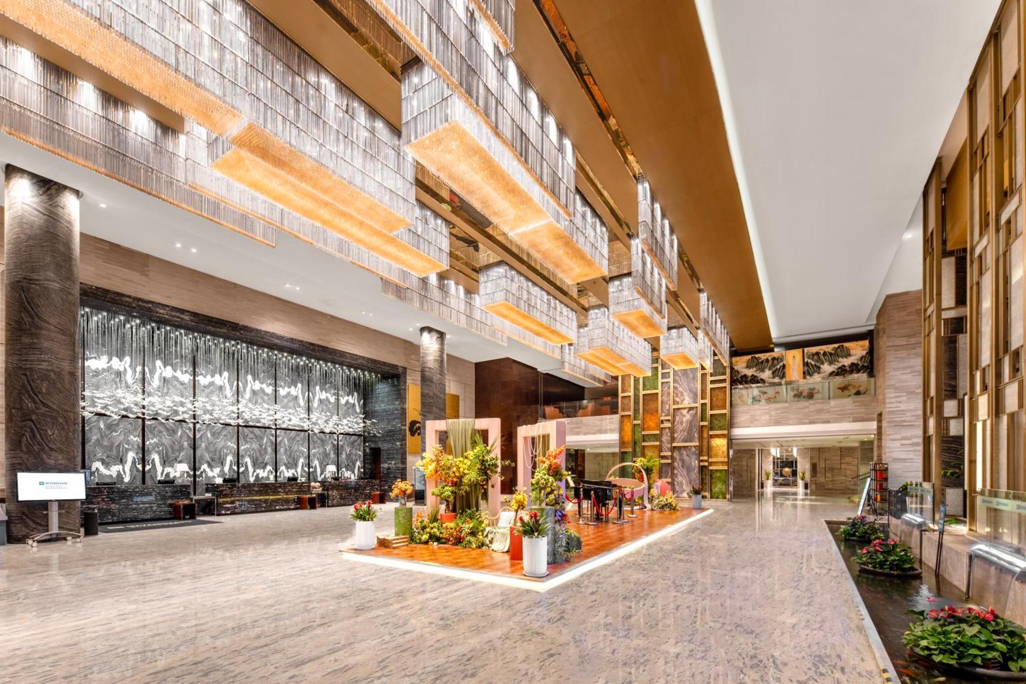 Wyndam Xuzhou East Hotel Buitenkant foto