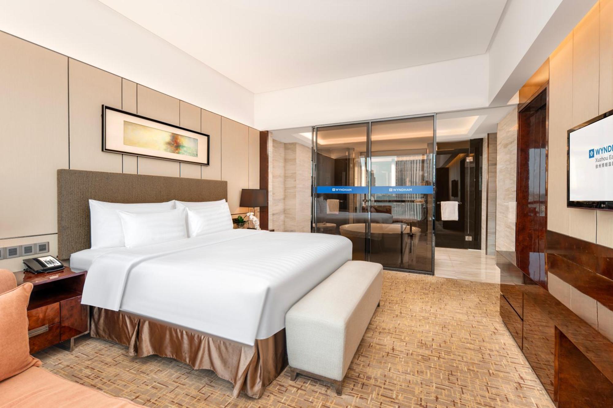 Wyndam Xuzhou East Hotel Buitenkant foto