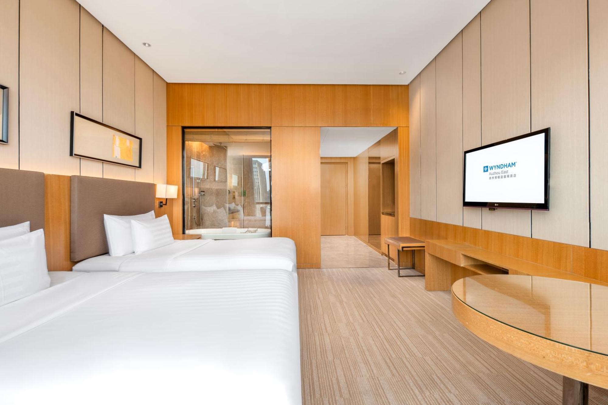 Wyndam Xuzhou East Hotel Buitenkant foto