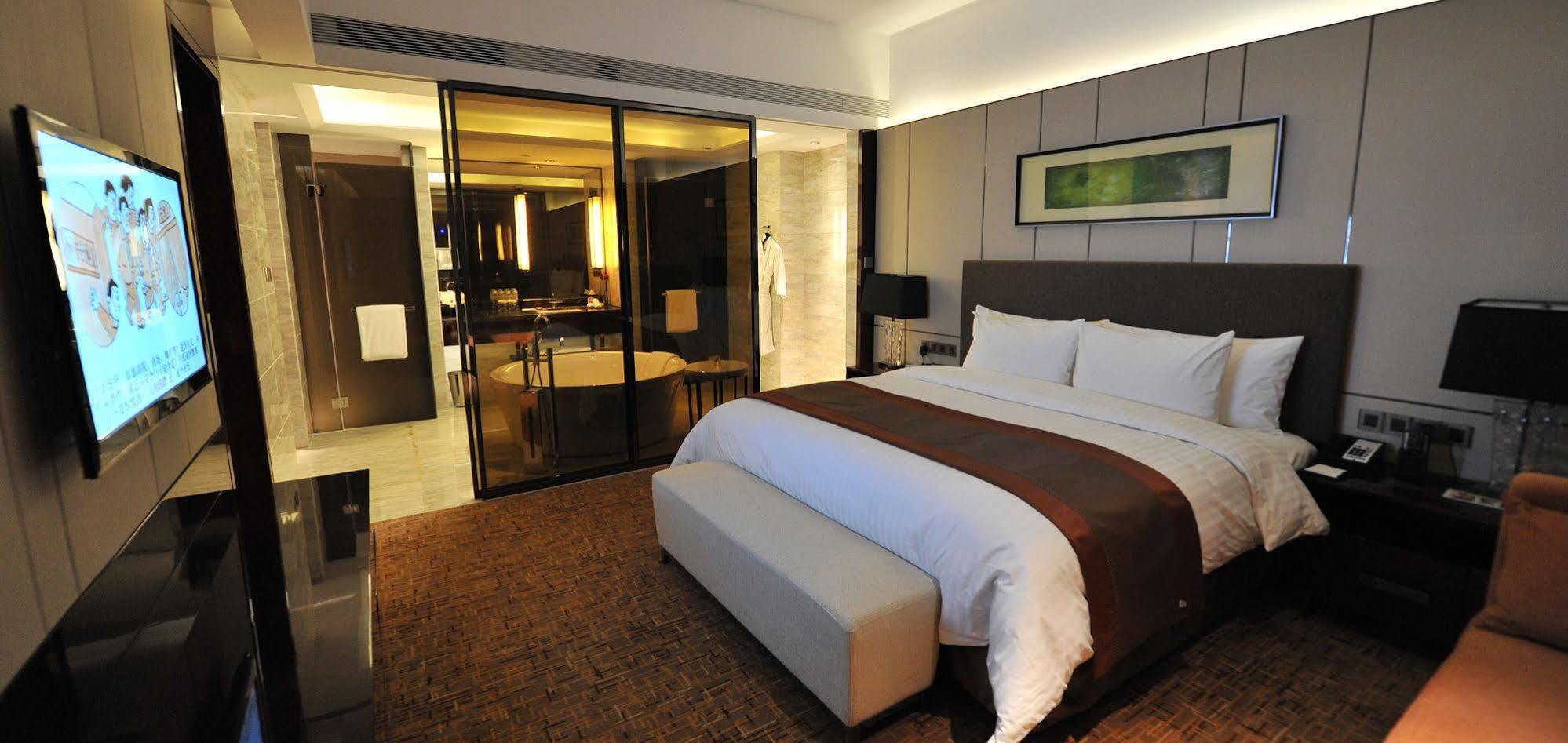 Wyndam Xuzhou East Hotel Buitenkant foto