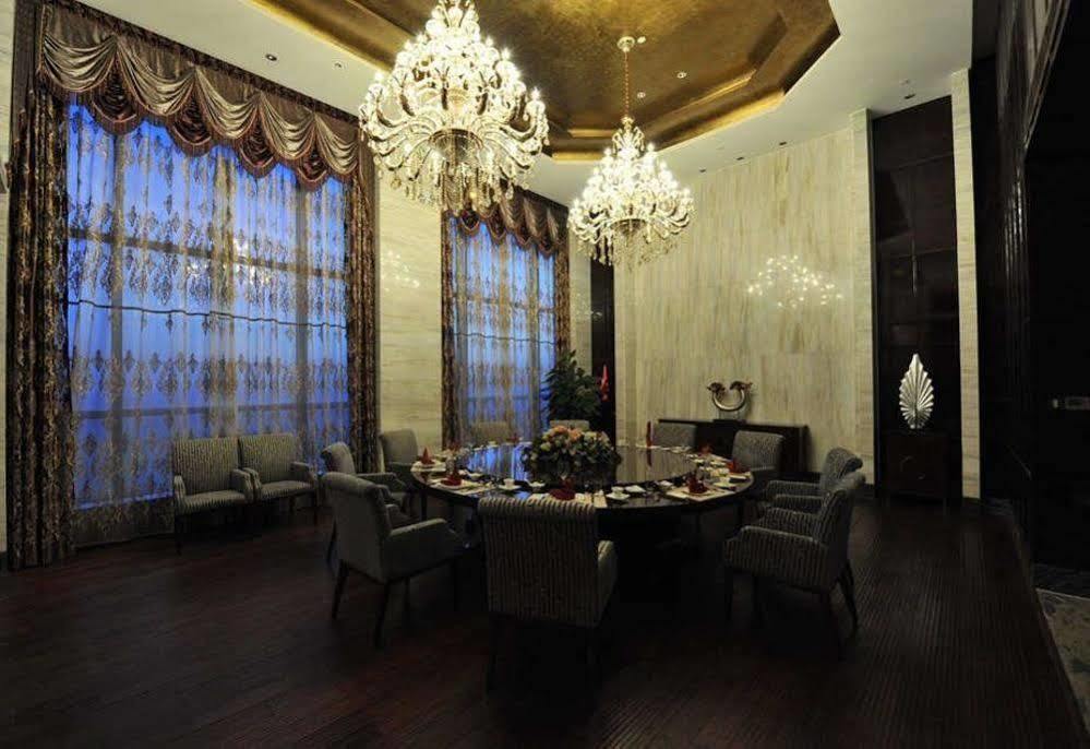 Wyndam Xuzhou East Hotel Buitenkant foto
